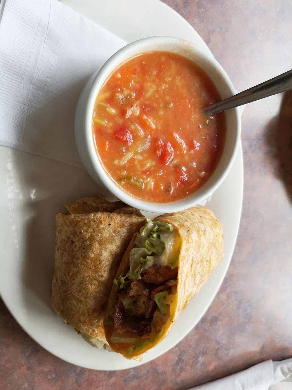 Sams Restaurant & Broasted Chicken | 26 Main St E, Ridgetown, ON N0P 2C0, Canada | Phone: (519) 674-1003