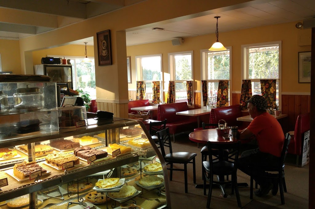 Pennys Pantry on the Green | 805 Lower Ganges Rd, Salt Spring Island, BC V8K 1R9, Canada | Phone: (250) 537-0029