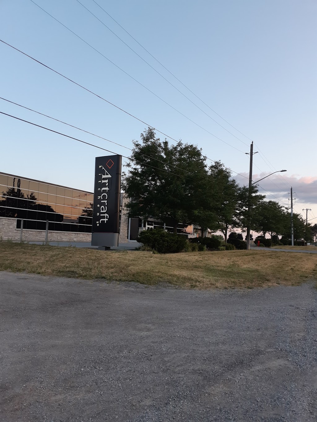Artcraft Kitchens | 4417 Kent Ave, Niagara Falls, ON L2H 1J1, Canada | Phone: (905) 354-5657
