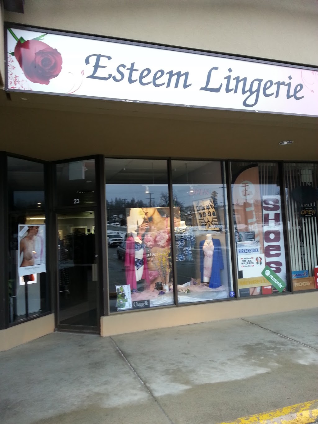 Esteem Lingerie | 2484 Main Street #23, Westridge Shopping Centre, West Kelowna, BC V4T 2G2, Canada | Phone: (250) 768-0171