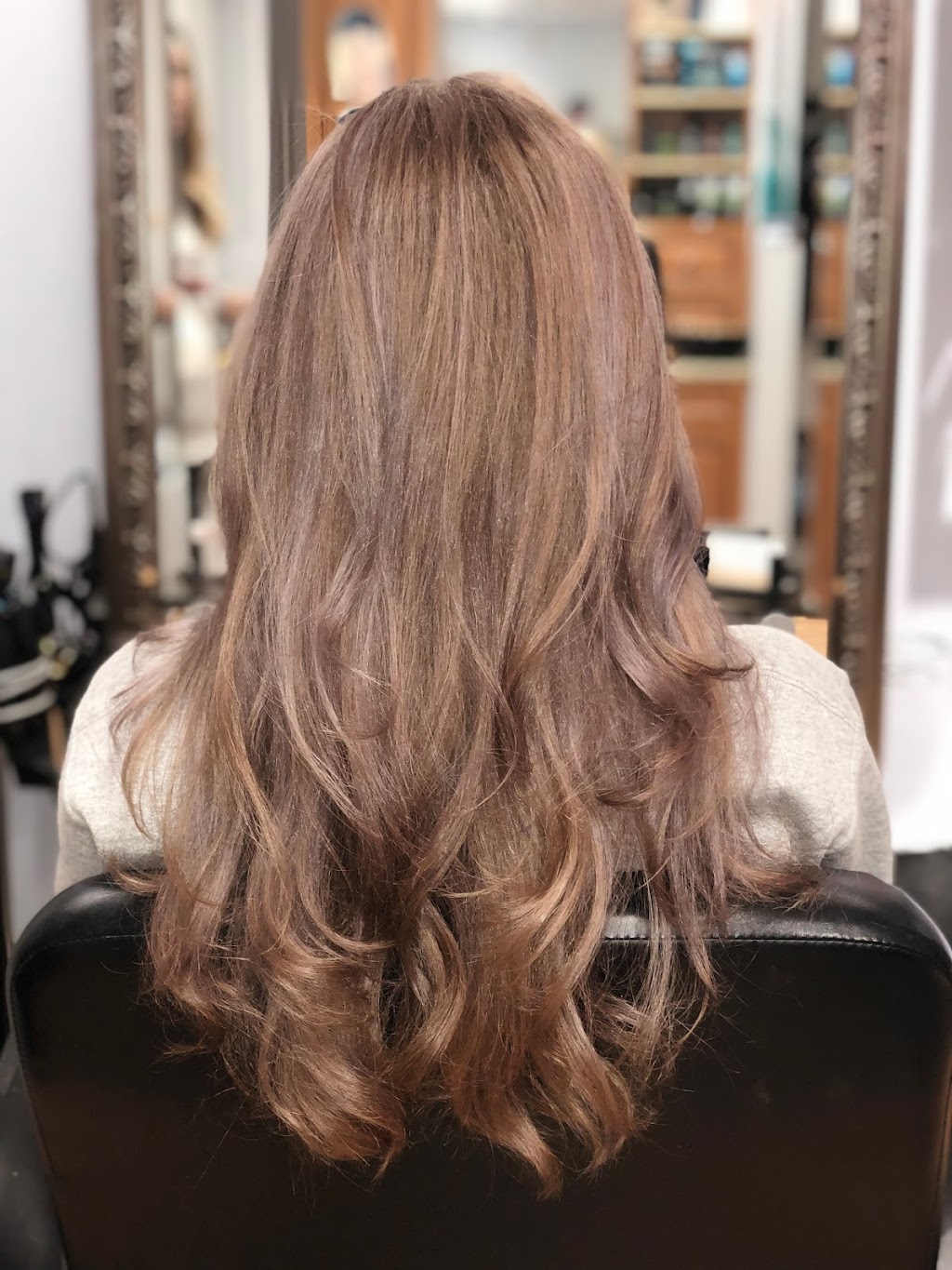 Salon HairRaisers | 63a Ave Donegani, Pointe-Claire, QC H9R 2V9, Canada | Phone: (514) 426-5816