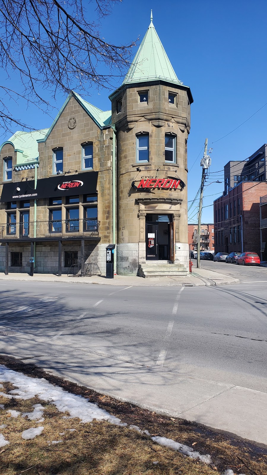 Cycle Néron | 2100 Bd Saint-Joseph, Lachine, QC H8S 2N7, Canada | Phone: (514) 532-5880