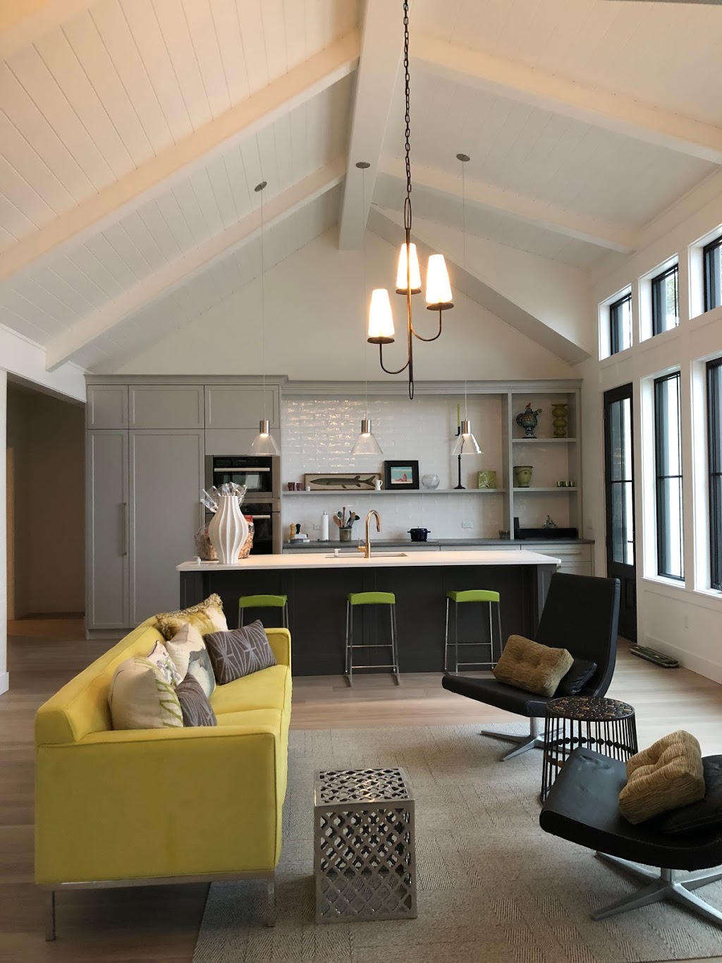 Bruce County Custom Cabinets | 1211 MacKenzie Rd, Port Elgin, ON N0H 2C0, Canada | Phone: (519) 483-1188
