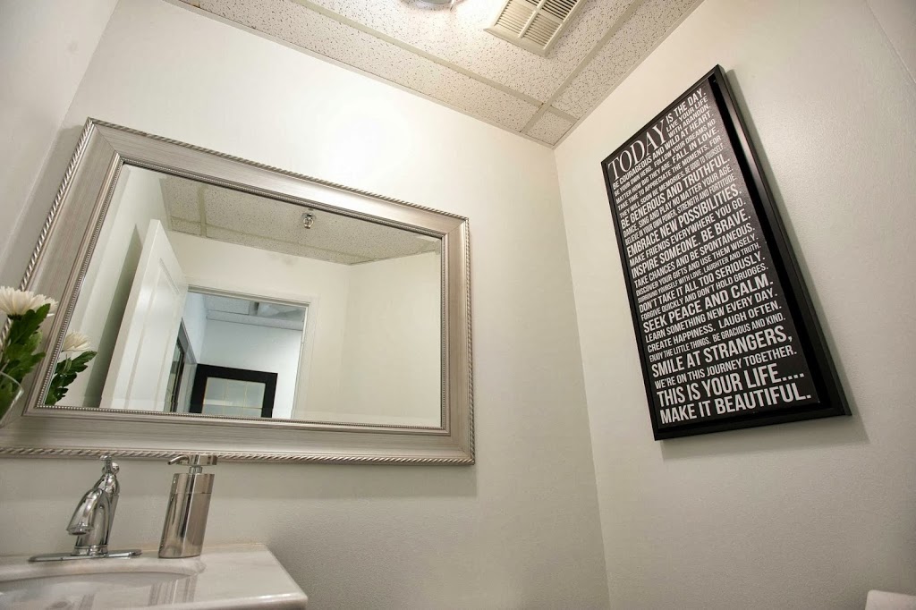 Glen Abbey Smiles Dental Hygiene | 481 North Service Rd W Unit A19, Oakville, ON L6M 2V6, Canada | Phone: (905) 465-1199