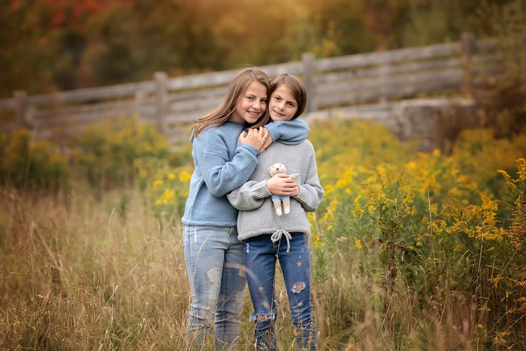 StoryTeller Photography | 1052 Sheltered Oak Ct, Oakville, ON L6M 3M6, Canada | Phone: (647) 240-4177