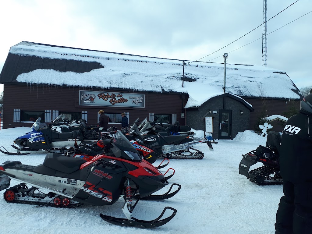 Le Relais des Buttes | 2337 Rang De La Riviere-Aux-Sa, Saint-Félicien, QC G8K 2N8, Canada | Phone: (418) 679-1174