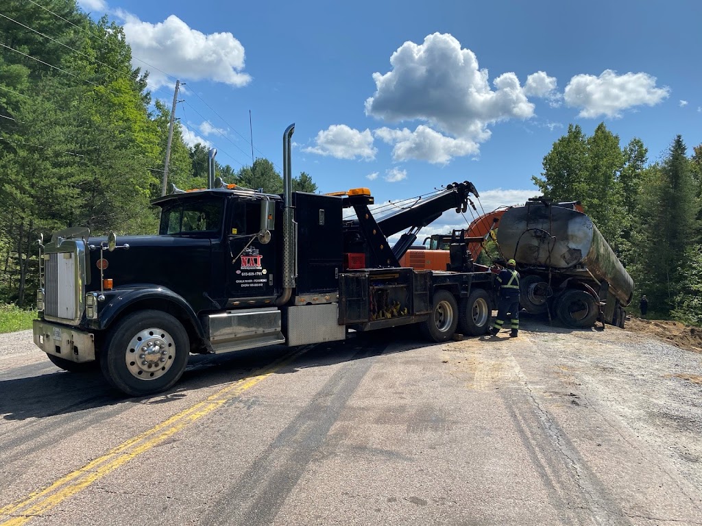 North Algonquin Towing | 1310 Blakely Cres, Pembroke, ON K8A 6Z8, Canada | Phone: (613) 629-1711