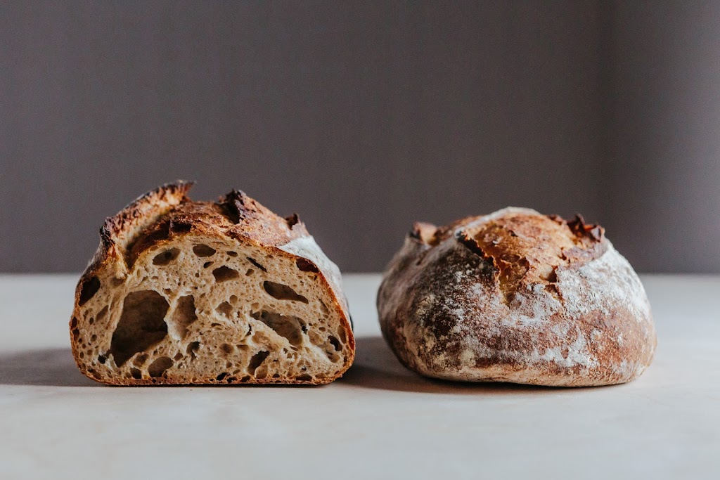 racines boulangerie fermière | 318 Rue Lafontaine, Rivière-du-Loup, QC G5R 3B1, Canada | Phone: (418) 750-7188