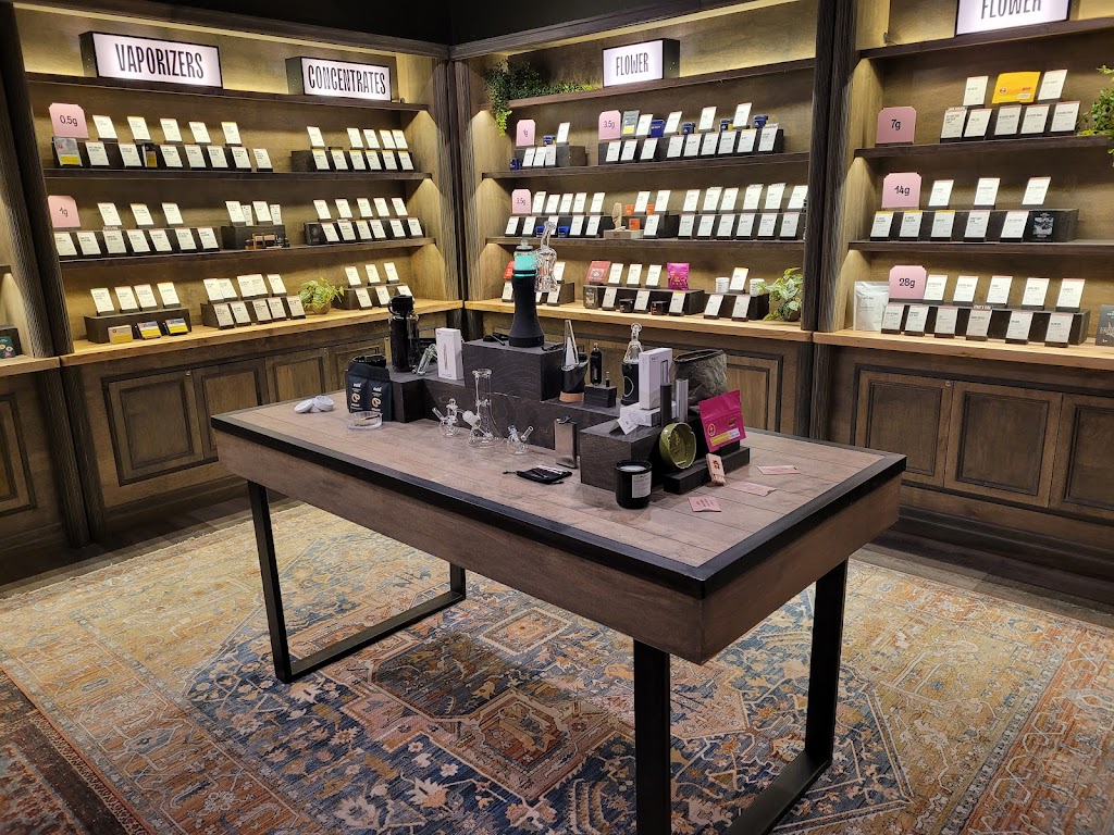 Miss Jones Goderich Outpost | 397 Bayfield Rd, Goderich, ON N7A 4E9, Canada | Phone: (226) 455-6595