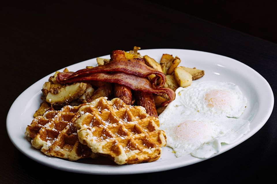 Stacked Pancake and Breakfast House | 3050 Garden St Unit 121, Whitby, ON L1R 2G7, Canada | Phone: (905) 430-7000
