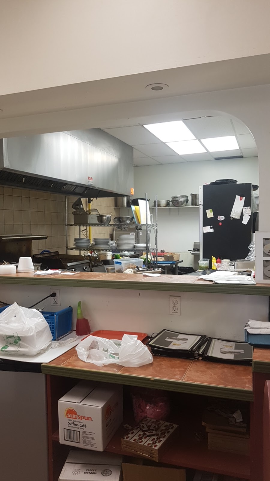 Zest Cafe | 650 Woodlawn Rd W, Guelph, ON N1K 1B8, Canada | Phone: (519) 823-0110