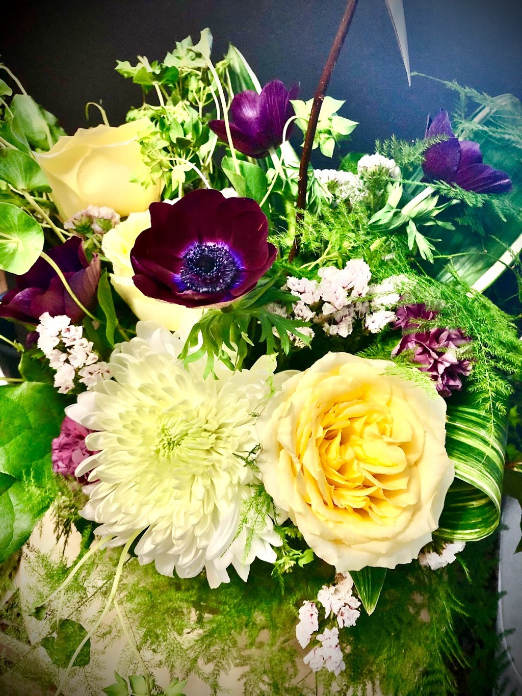 Adourian Florals | 18 Pebblecreek Dr, Kitchener, ON N2A 4J8, Canada | Phone: (519) 404-5156