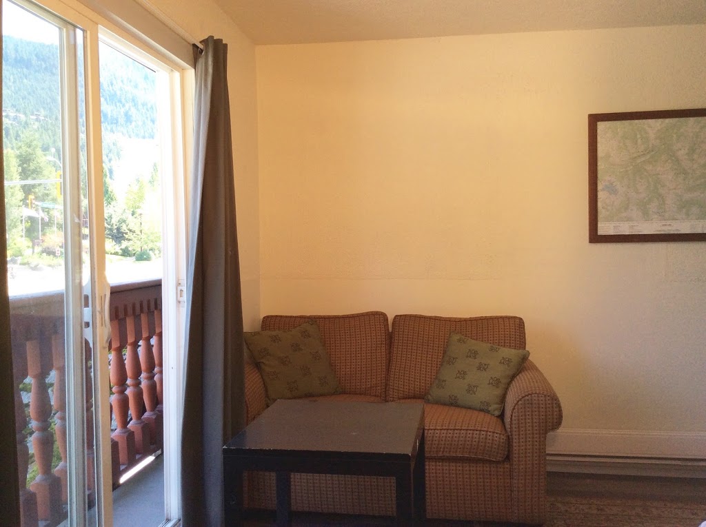 Southside Lodge | 2102 Lake Placid Rd, Whistler, BC V0N 1B2, Canada | Phone: (604) 932-3644