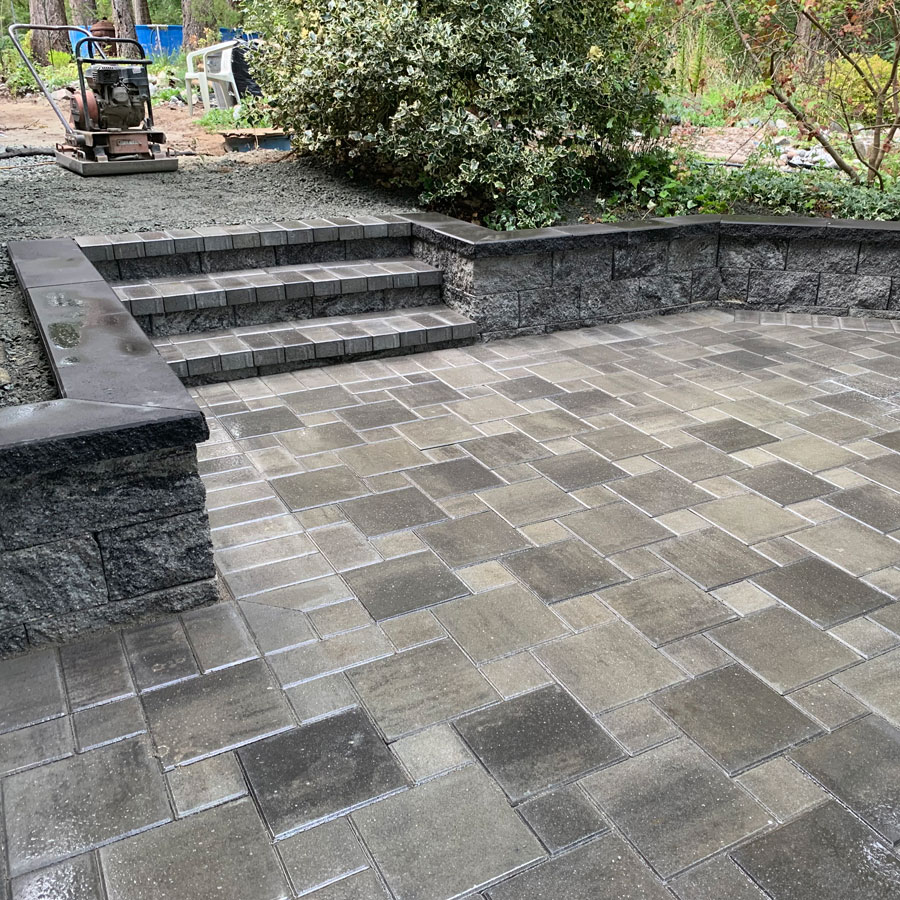 IslandScape Contracting | 1141 Heriot Bay Rd, Quathiaski Cove, BC V0P 1N0, Canada | Phone: (250) 202-4429