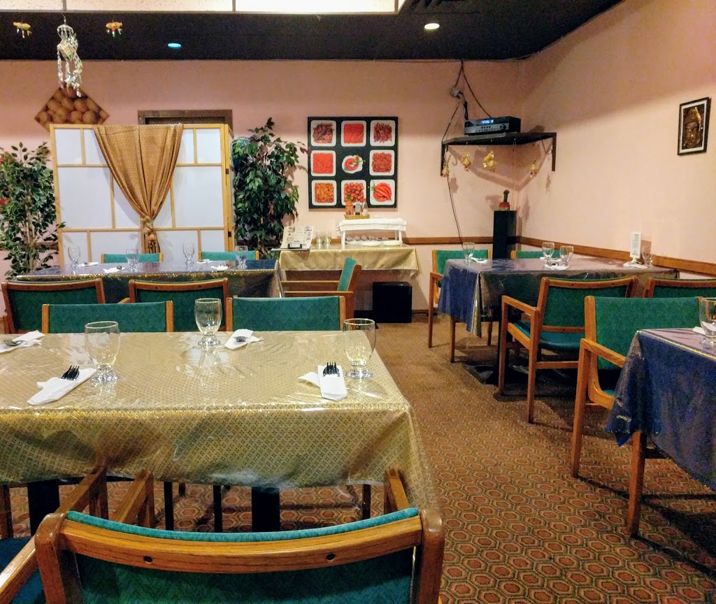 Viyasit Thai Kitchen | 2014 19 Ave, Didsbury, AB T0M 0W0, Canada | Phone: (403) 335-5099