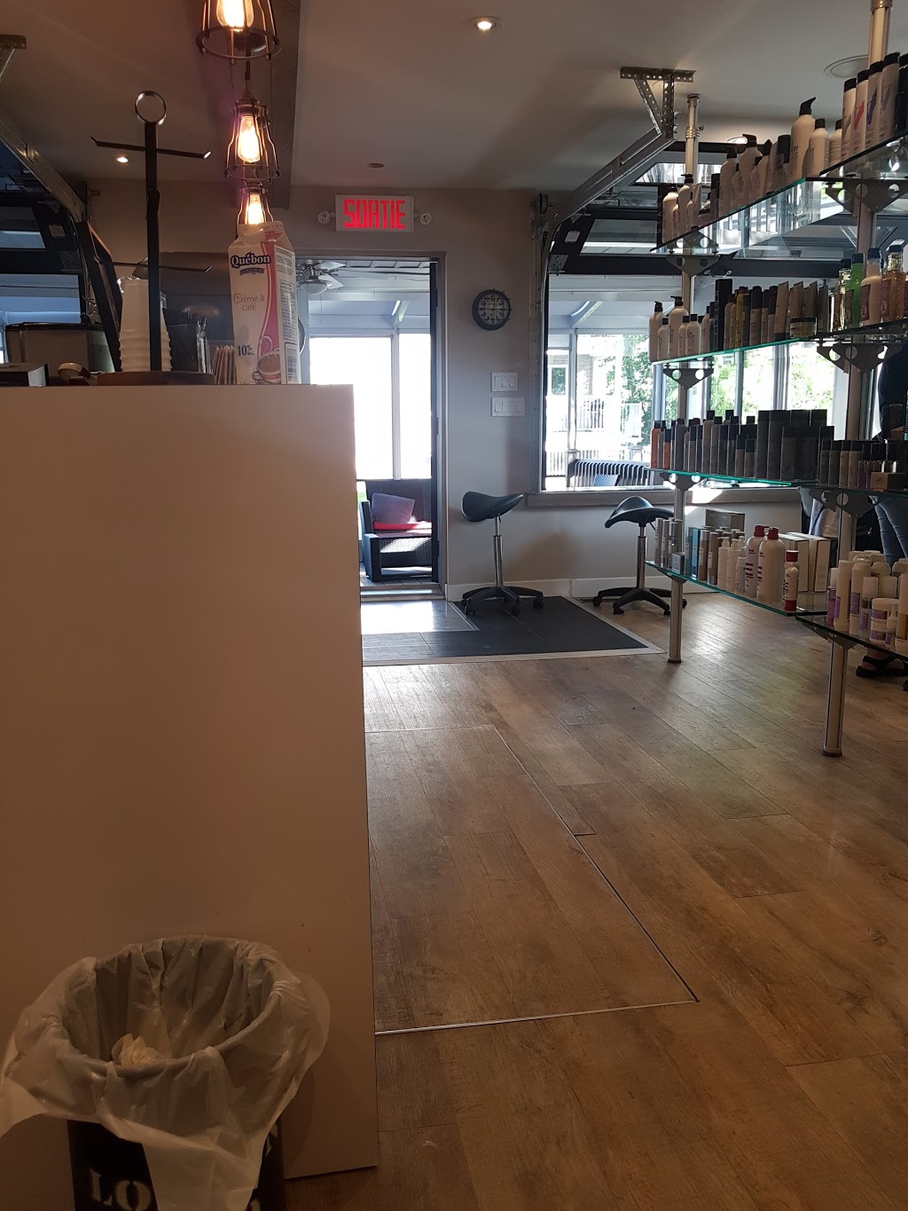 Coiffure des Prés | 475 Rue Cherrier, LÎle-Bizard, QC H9C 1G4, Canada | Phone: (514) 626-5829