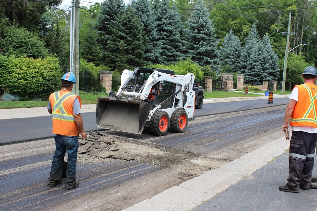 Associated Paving & Materials Ltd. | 5365 Munro Ct, Burlington, ON L7L 5M7, Canada | Phone: (905) 637-1966