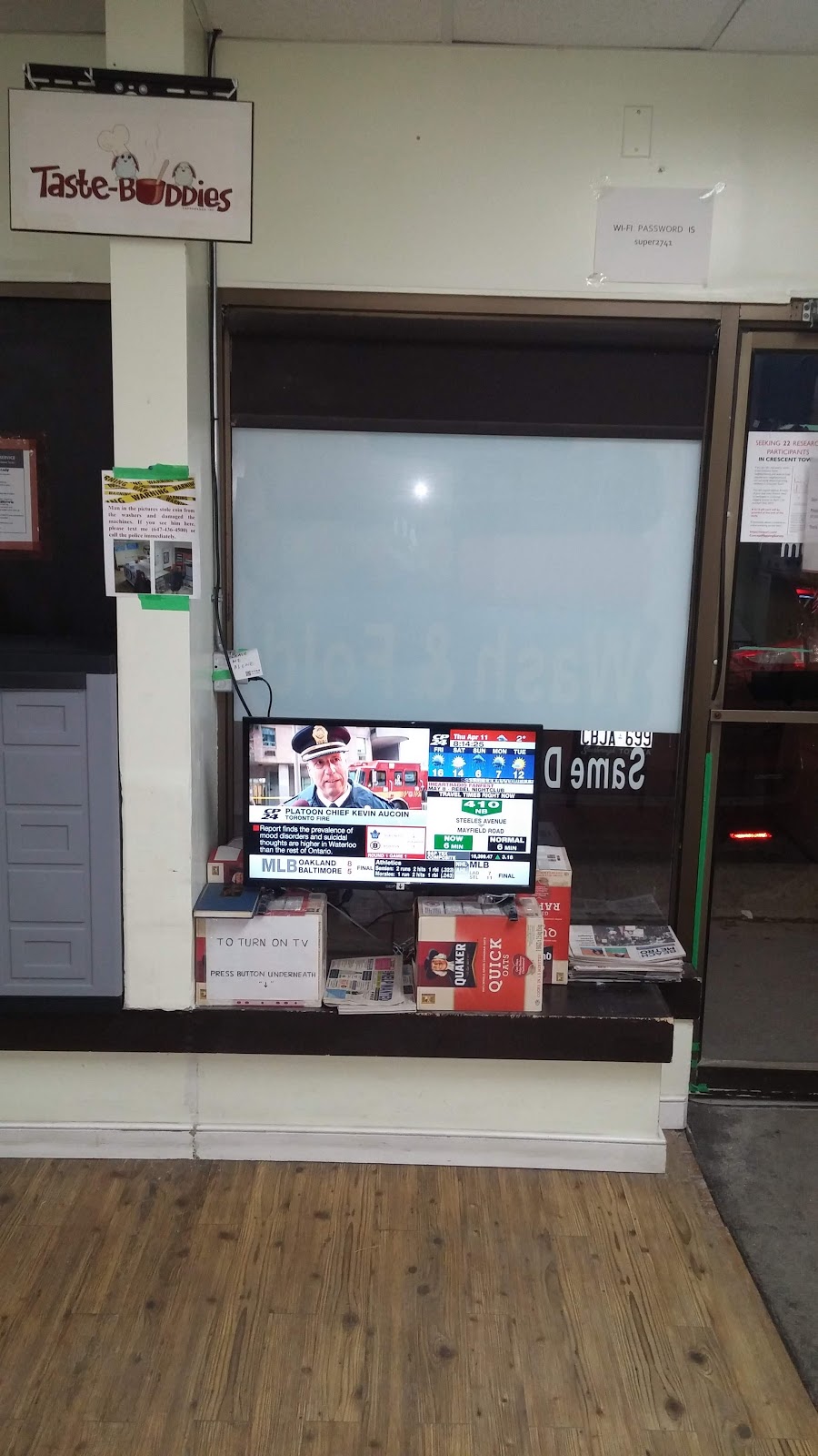 Super Wash n Dry | 2741 Danforth Ave, Toronto, ON M4C 1L8, Canada | Phone: (647) 351-4445