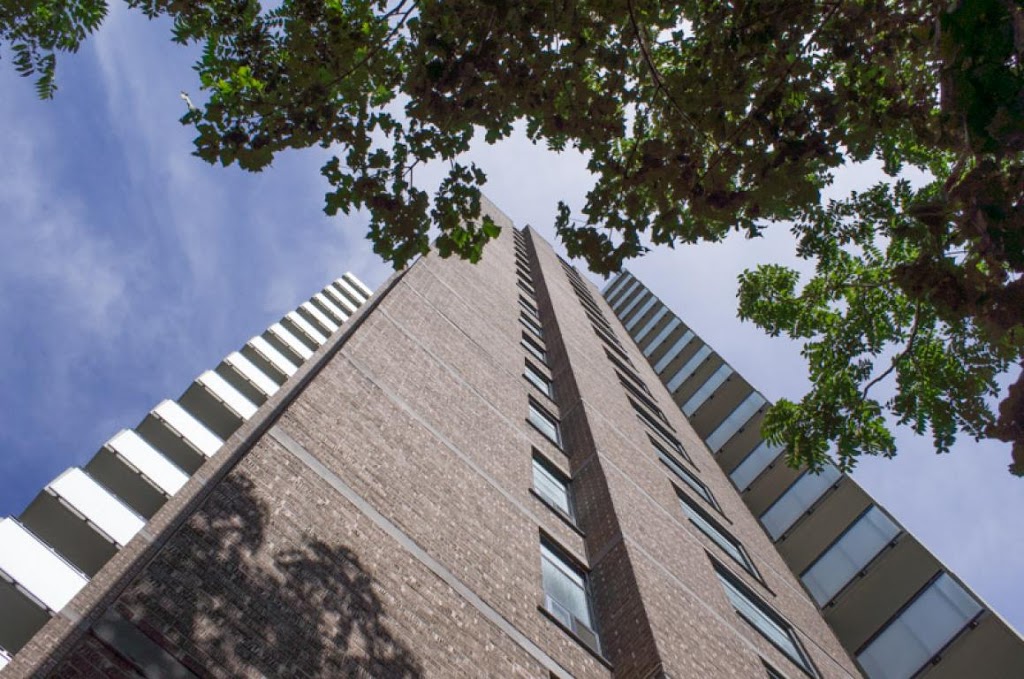 15 & 25 Canyon Ave. | 15 Canyon Ave, Toronto, ON M3H 4Y1, Canada | Phone: (416) 631-9377
