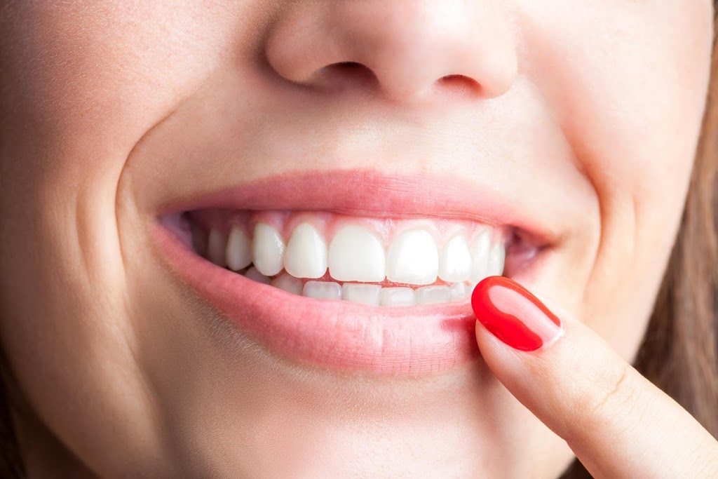 Clinique de Denturologie Patrick Ouimet | 40 Avenue Filion, Saint-Sauveur, QC J0R 1R0, Canada | Phone: (450) 227-2548