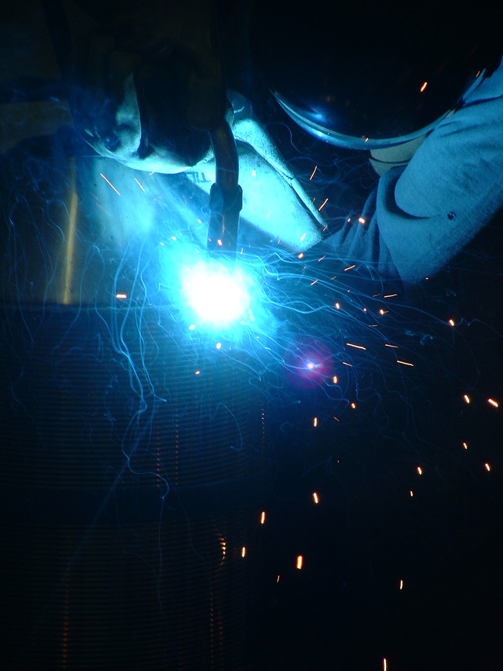 Screen Services | 205 Chatelain Dr, St. Albert, AB T8N 5A4, Canada | Phone: (780) 460-8043