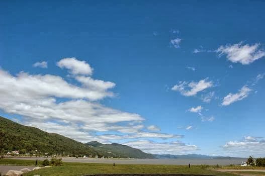 Auberge La Courtepointe | 8 Rue Racine, Petite-Rivière-Saint-François, QC G0A 2L0, Canada | Phone: (418) 632-5858