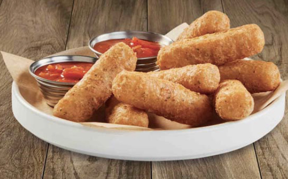 Express St-Hubert | 1780 Rue des Mélèzes, Dolbeau-Mistassini, QC G8L 3M8, Canada | Phone: (418) 979-1334