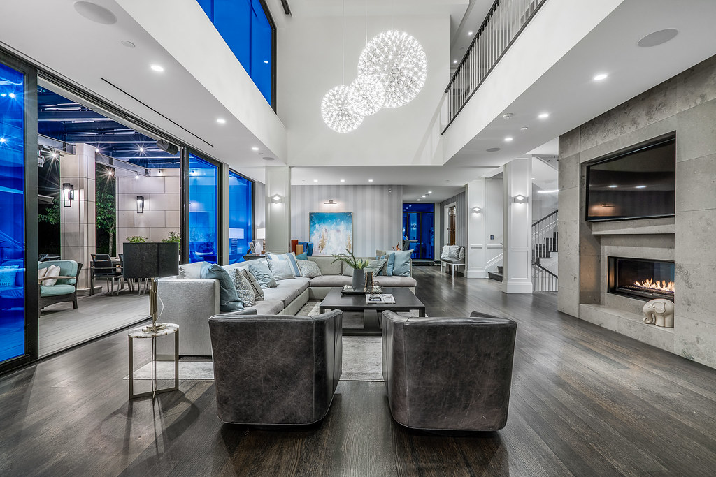 Edward Yan PREC | 3076 Arbutus St, Vancouver, BC V6J 4P7, Canada | Phone: (236) 818-8888