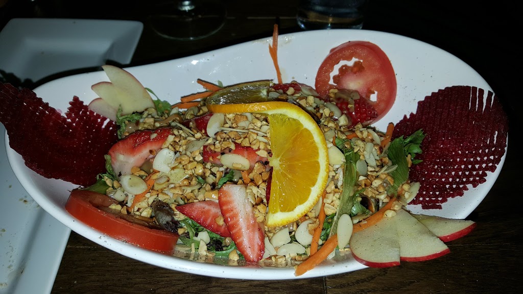 Restaurant LAngéluc | 480 Rue Saint-Denis, Saint-Alexandre, QC J0J 1S0, Canada | Phone: (450) 346-4393