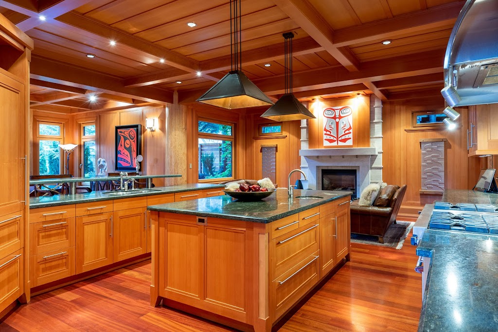 Williams Joinery | 2720 Cheakamus Way, Whistler, BC V8E 0M1, Canada | Phone: (604) 932-8805