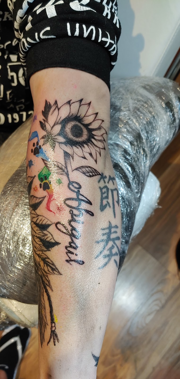 cube studio tattoo | 48 Honey St, Cambridge, ON N1T 2C9, Canada | Phone: (905) 226-1278