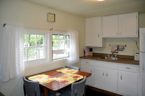 Cedar Grove Cabins | 1259 Kashagawigamog Lake Rd, Minden, ON K0M 2K0, Canada | Phone: (705) 286-5057