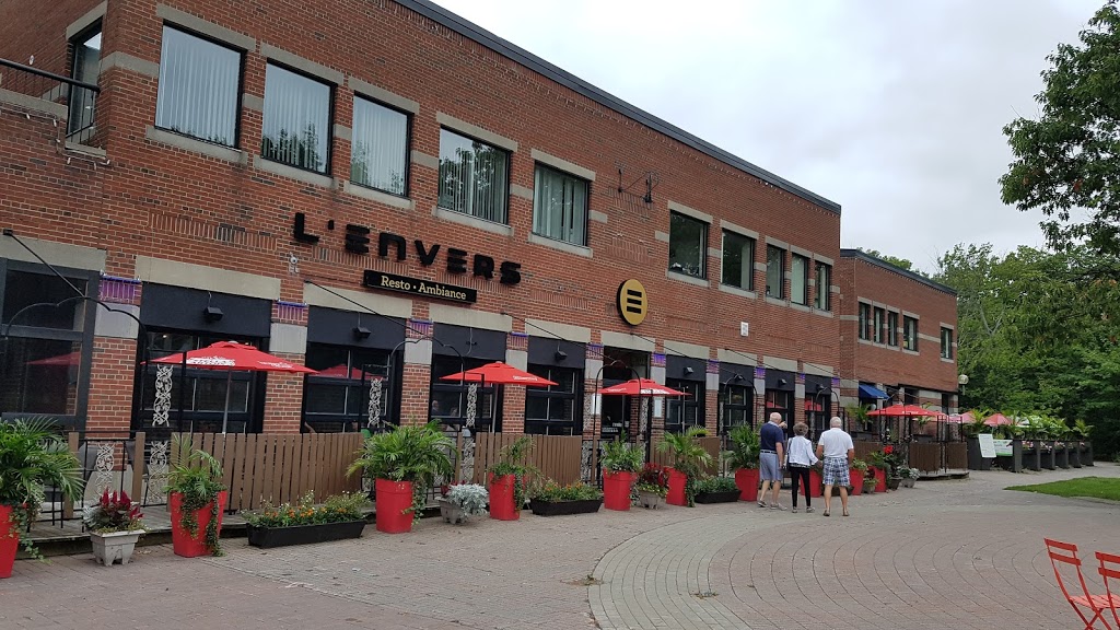 Bistro a LEnvers | 3700 Rue du Campanile, Québec, QC G1X 4G6, Canada | Phone: (418) 658-5599