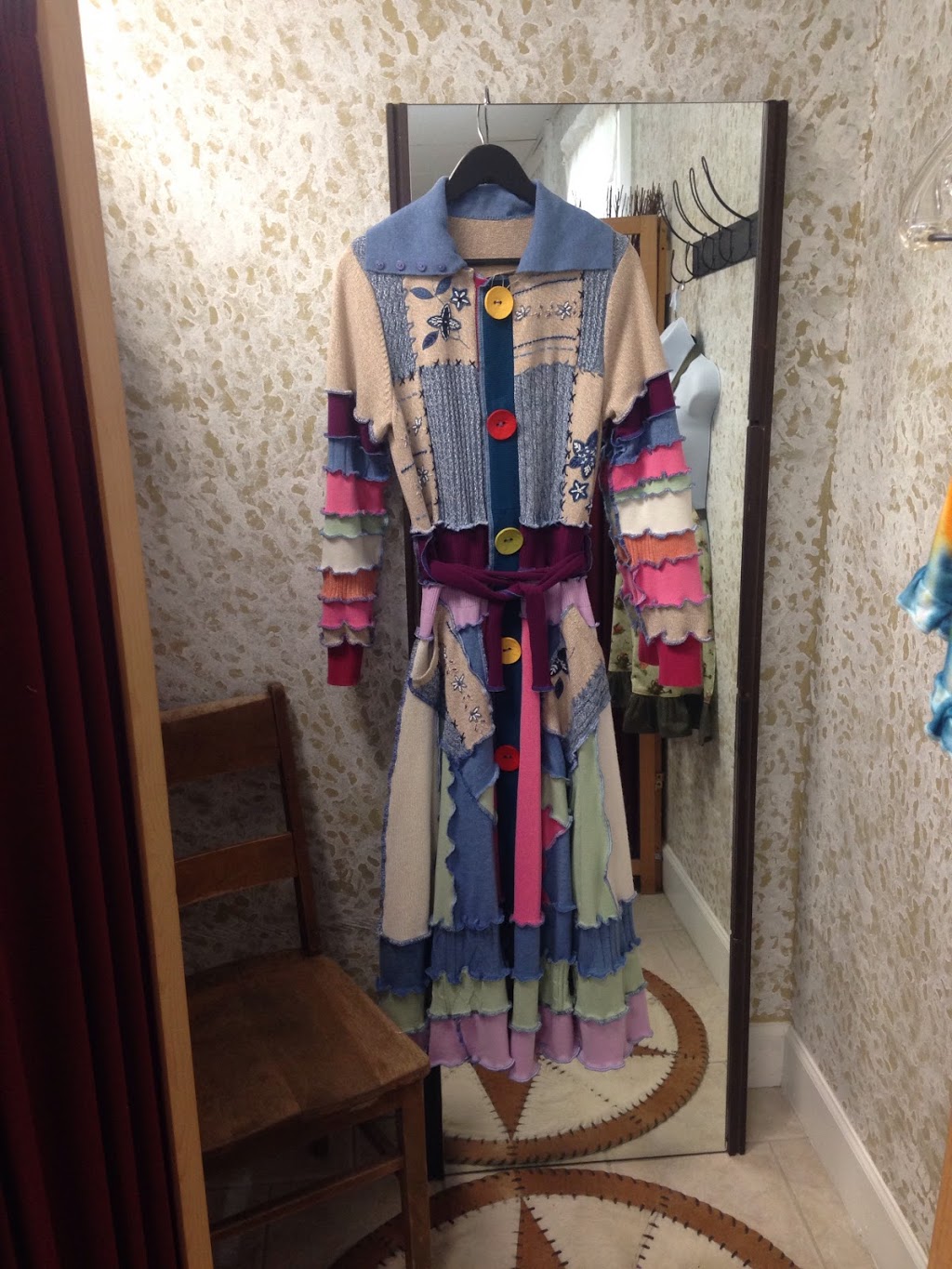 Coral By The Sea | 32 High St, Ladysmith, BC V9G 1A6, Canada | Phone: (778) 212-1532