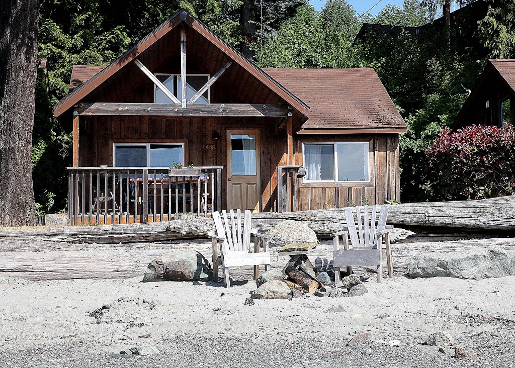 West Beach Resort | 190 Waterfront Way, Eastsound, WA 98245, USA | Phone: (360) 376-2240