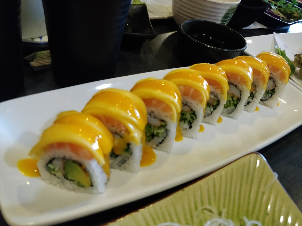 Azumi Sushi | 5516 Lawrence Ave E, Scarborough, ON M1C 3B2, Canada | Phone: (416) 284-3033