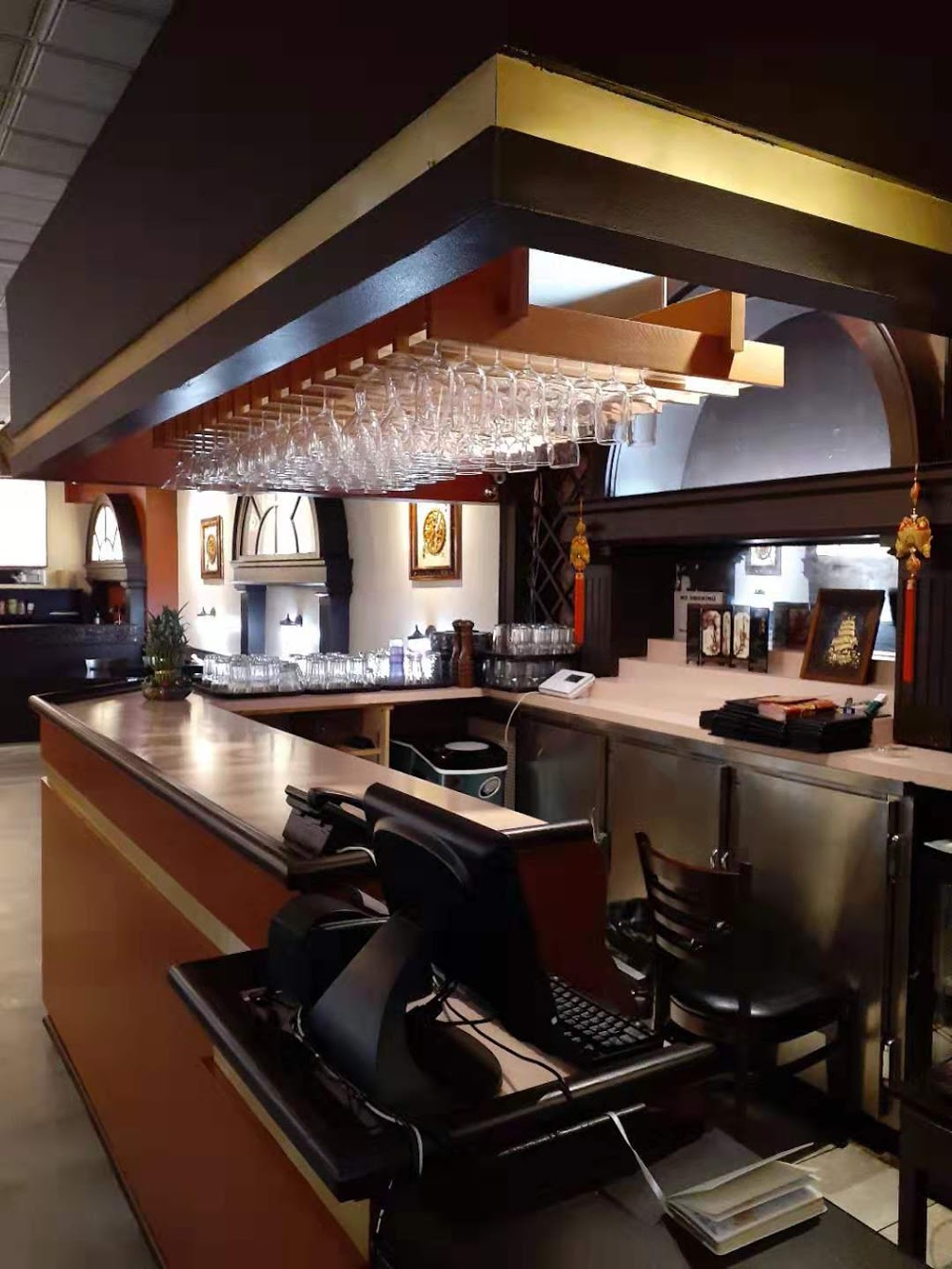 Szechuan Cuisine II Resturant | 380 Lakeshore Rd E, Mississauga, ON L5G 1H5, Canada | Phone: (905) 278-0088
