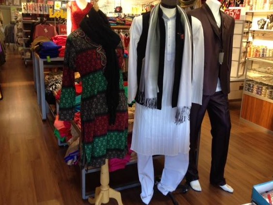 Red Apple New Style Fashions | 2612 Cedar Park Pl, Abbotsford, BC V2T 3S5, Canada | Phone: (778) 246-3214
