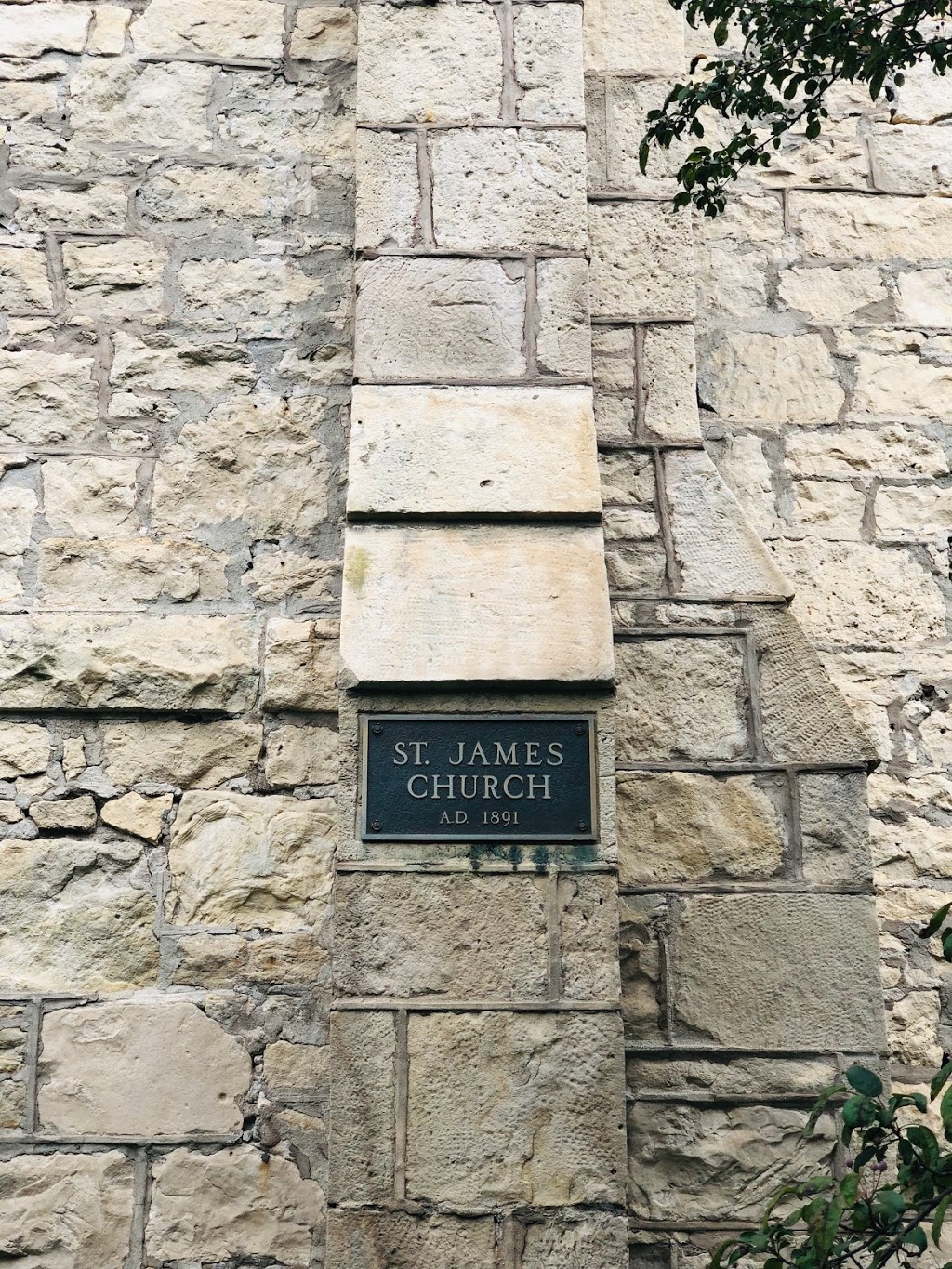 The Church of the Apostles (St. James & St. Matthias) | 86 Glasgow St N, Guelph, ON N1H 4W2, Canada | Phone: (519) 822-1061