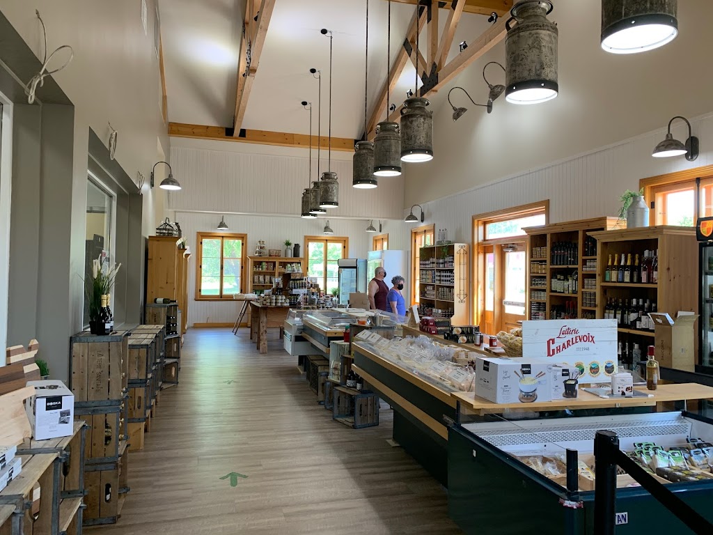 Laiterie Charlevoix | 1167 Boulevard Mgr de Laval, Baie-Saint-Paul, QC G3Z 2W7, Canada | Phone: (418) 435-2184