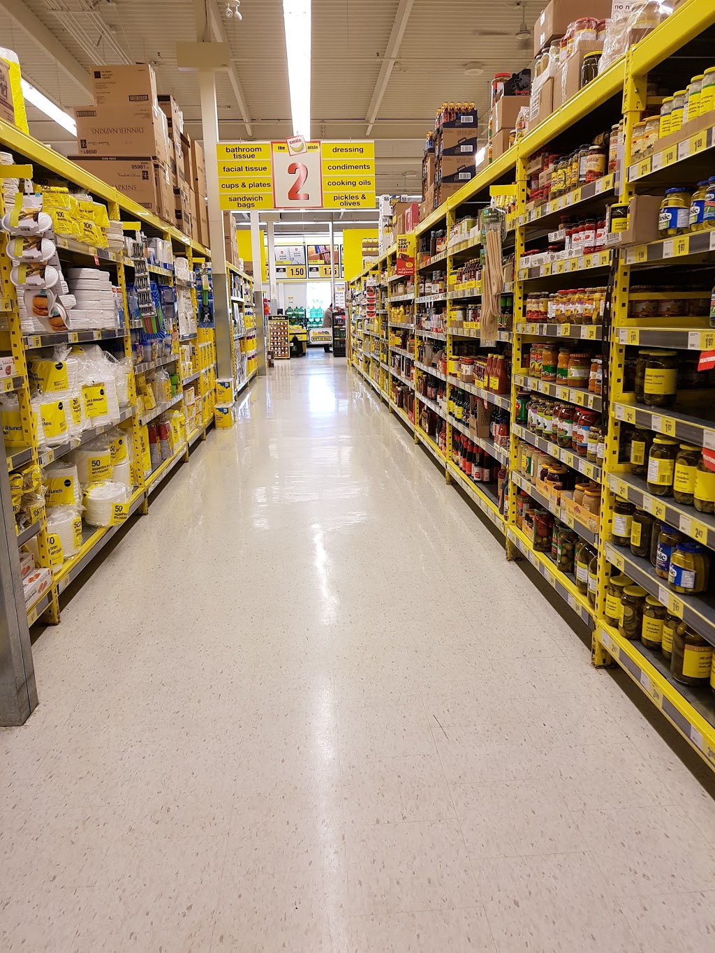 Jim & Marias No Frills | 1020 Islington Ave, Etobicoke, ON M8Z 6A4, Canada | Phone: (866) 987-6453