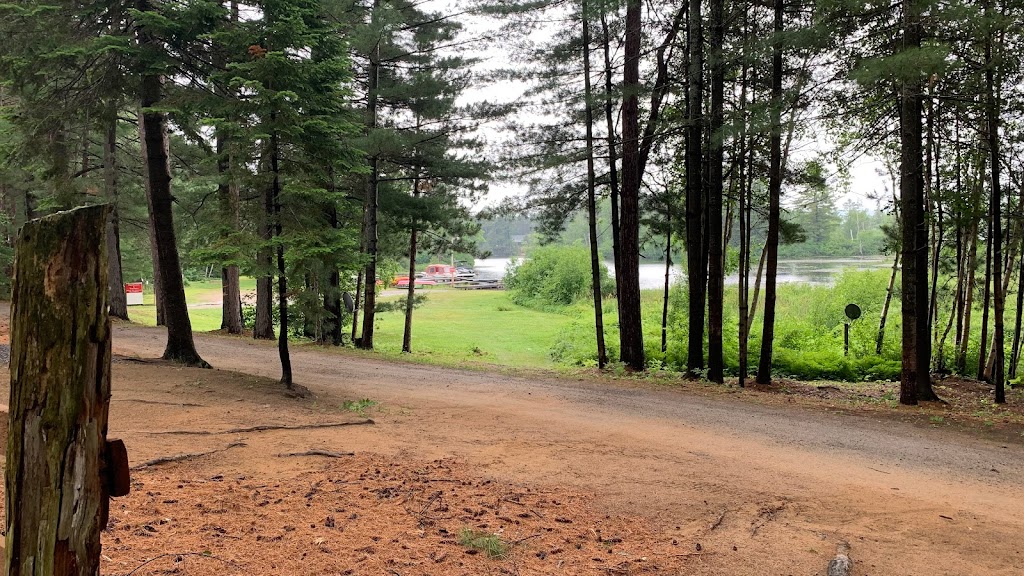 Pine Cliff Resort | 10 Allingham Ln, Combermere, ON K0J 1L0, Canada | Phone: (613) 756-3014