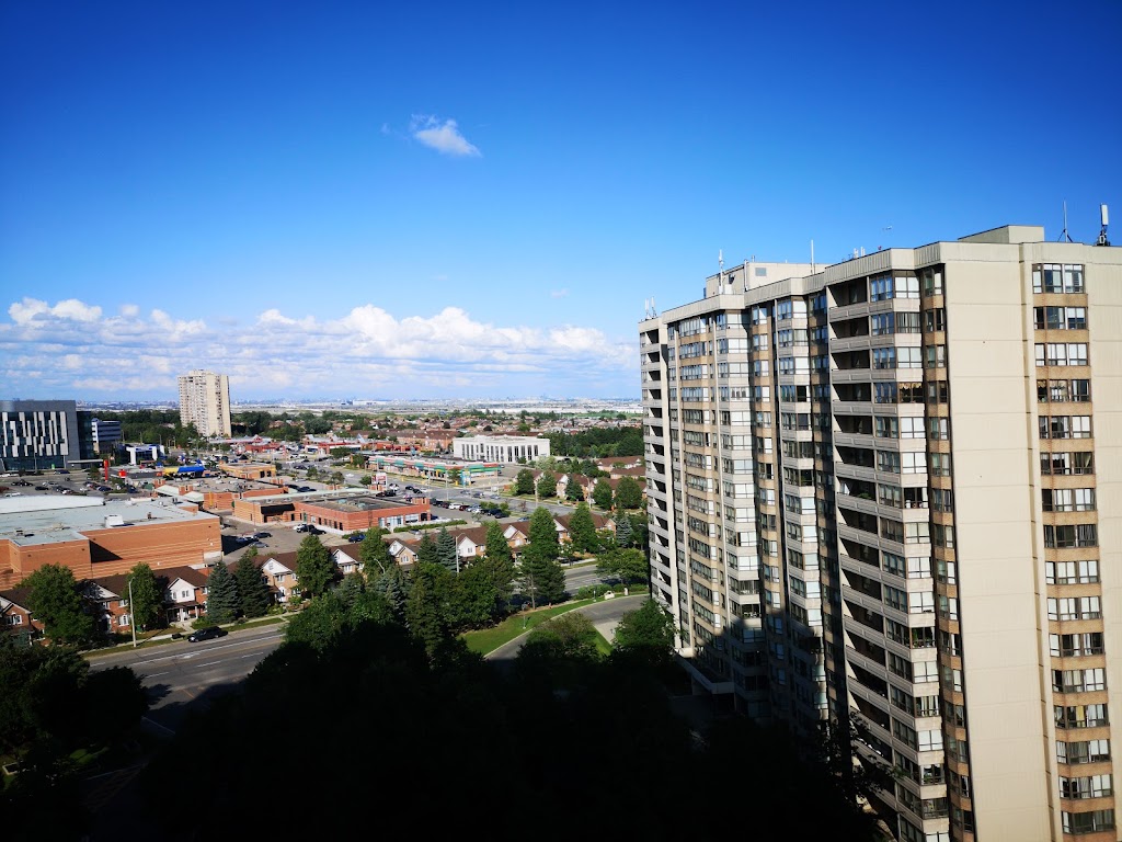The Imperial | 30 Malta Ave., Brampton, ON L6Y 4S5, Canada | Phone: (905) 459-7007