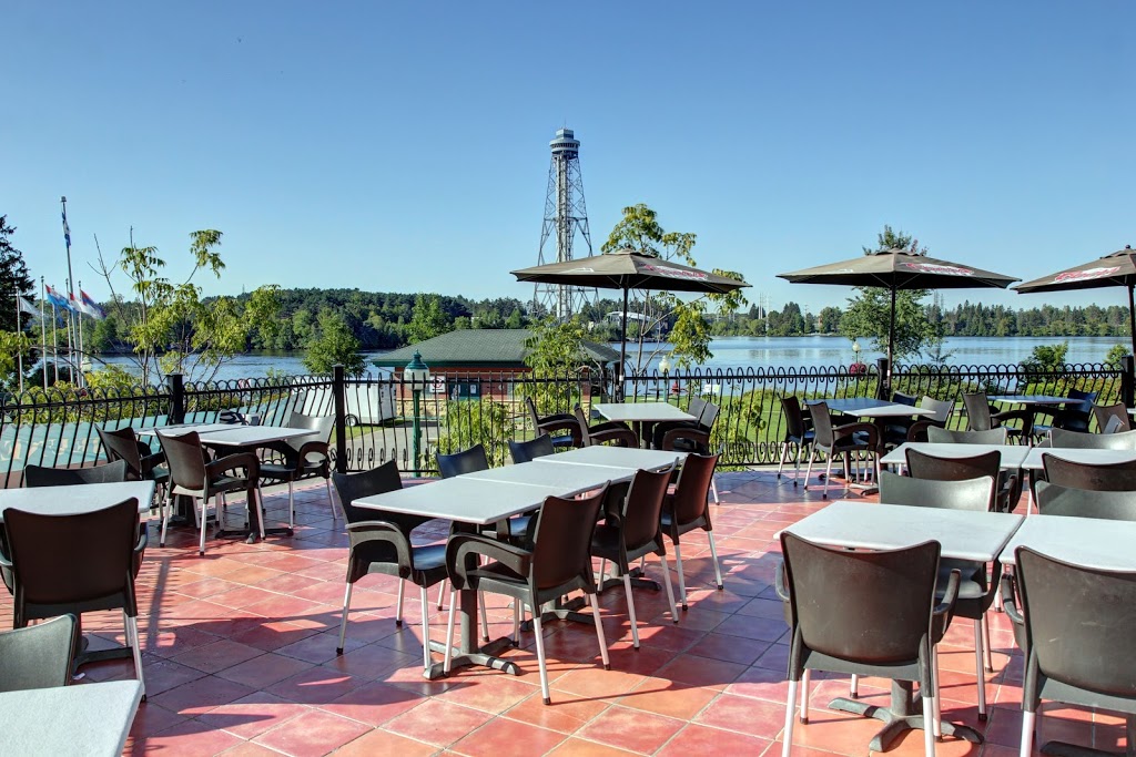 Le Saint-Mo Bistro Gourmand | 902 Du St Maurice Promenade, Shawinigan, QC G9N 1L8, Canada | Phone: (819) 537-7806