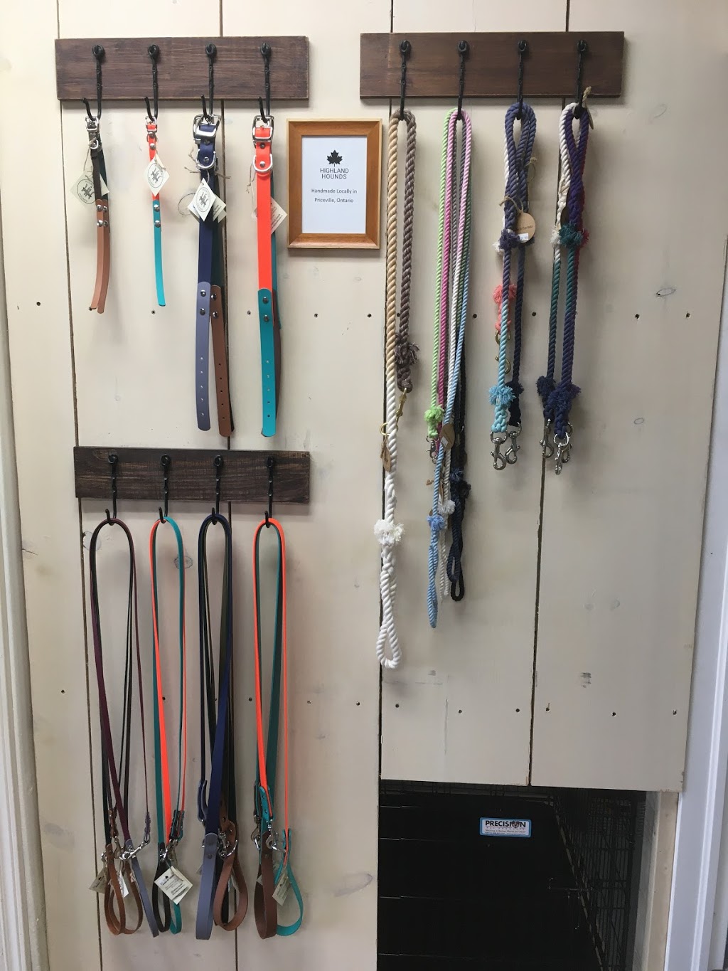 Bath & Biscuit Dog Grooming and Pet Supplies | 161 Garafraxa St S, Durham, ON N0G 1R0, Canada | Phone: (519) 387-7762