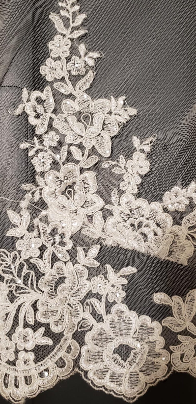 Jolie Bridal | 1158 St Clair Ave W, Toronto, ON M6E 1B3, Canada | Phone: (416) 651-6777