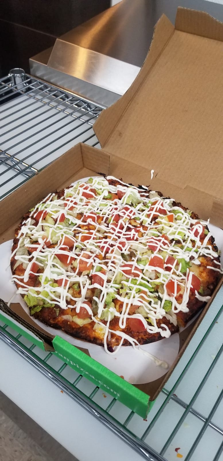Red Swan Pizza | 634 Albert St, Regina, SK S4R 2P3, Canada | Phone: (306) 565-0006