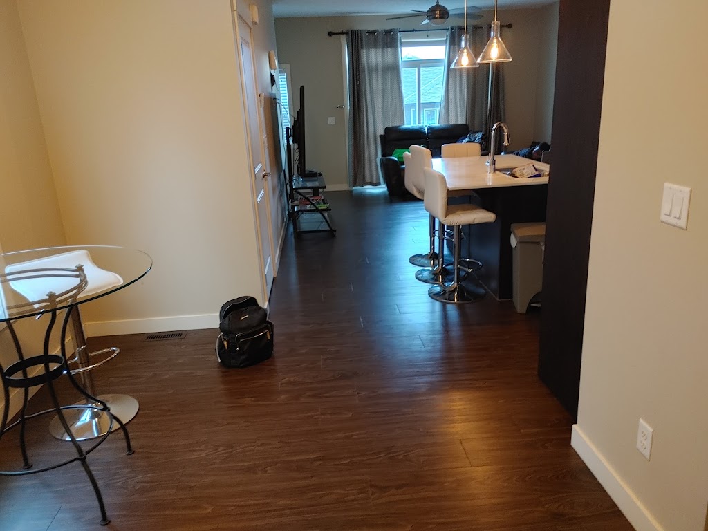 Deraheems Cleaning Services | 612 4 Ave NE, Calgary, AB T2E 0K2, Canada | Phone: (403) 671-1992