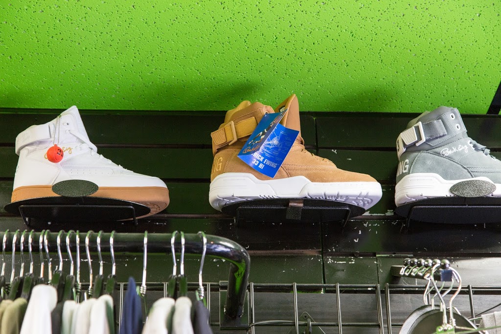 NYC Stylz | 394 Richmond St, London, ON N6A 3C7, Canada | Phone: (519) 645-4833