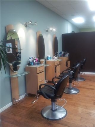 Salon Gii | 951 Gordon St #5A, Guelph, ON N1G 4S1, Canada | Phone: (519) 821-6987